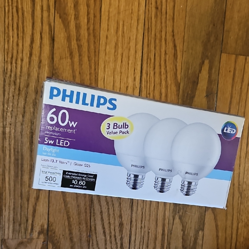**SALE**  PHILIPS LED 3 Bulb Pack - Daylight White
